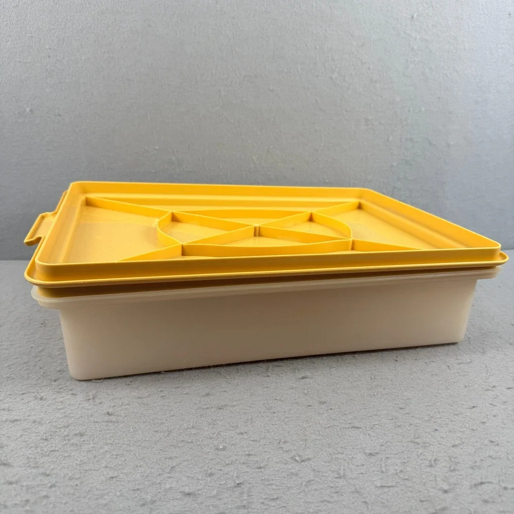 Vtg Tupperware Harvest Gold Rectangular Container Sunburst Lid‎ 1970s Retro MCM